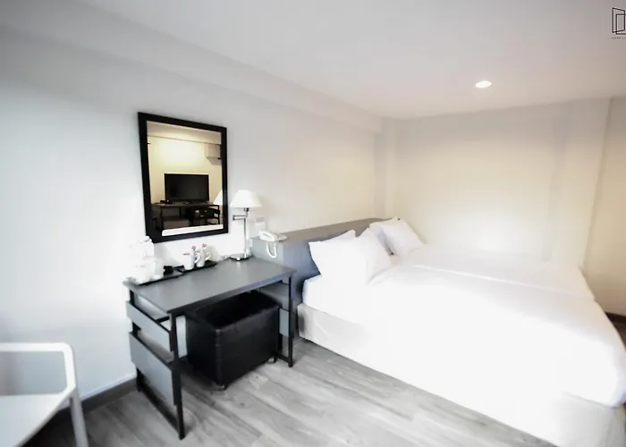 Hotel Nana